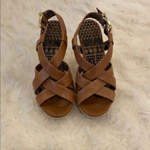 Jessica Simpson Wedges